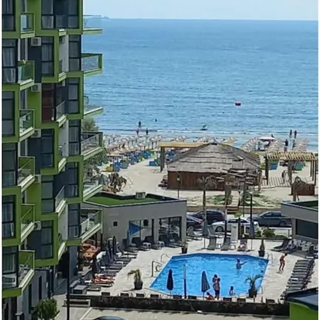 Luxury Front Promenada Pool & Prima Linie La Mare * Navodari