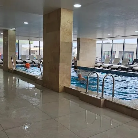 Luxury Front Promenada Pool & Prima Linie La Mare *