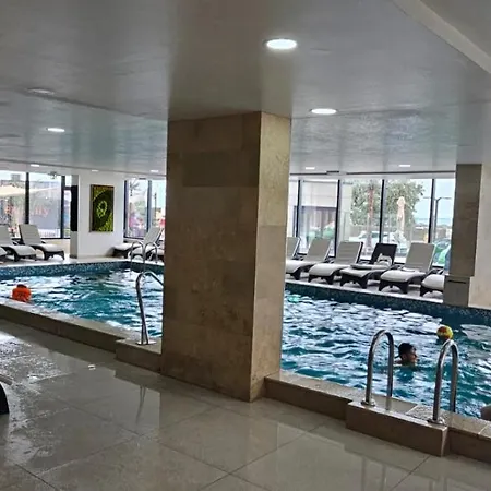 Luxury Front Promenada Pool & Prima Linie La Mare * Navodari