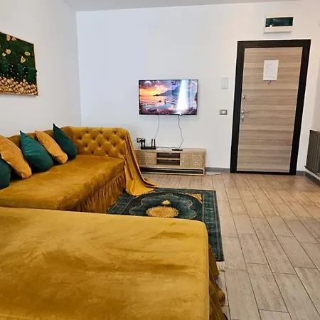 Apartment Luxury Front Promenada Pool & Prima Linie La Mare