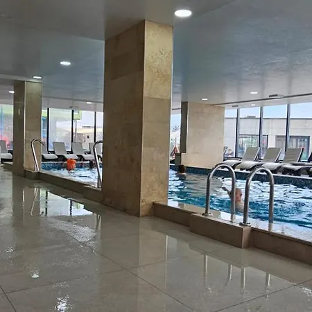 Apartment Luxury Front Promenada Pool & Prima Linie La Mare *