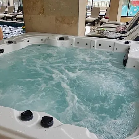 Luxury Front Promenada Pool & Prima Linie La Mare Apartment