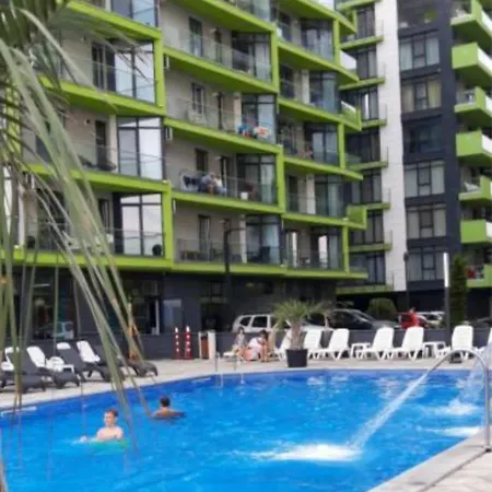 Apartment Luxury Front Promenada Pool & Prima Linie La Mare Navodari